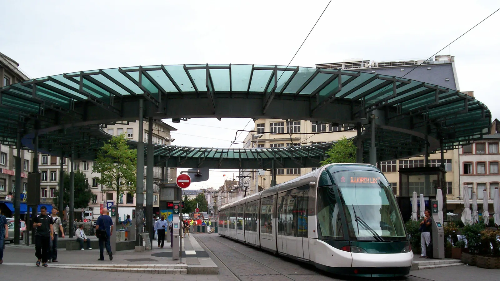A Strasbourg tram at Homme de Fer station in the city center